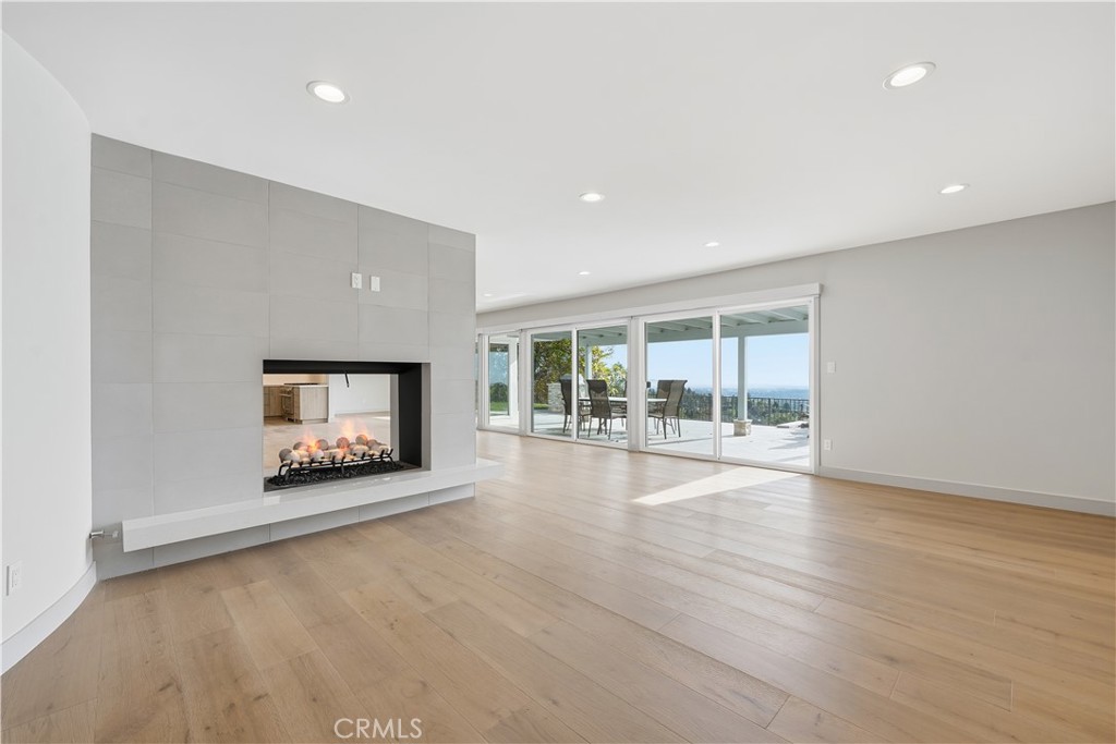 5527 Burning Tree Drive