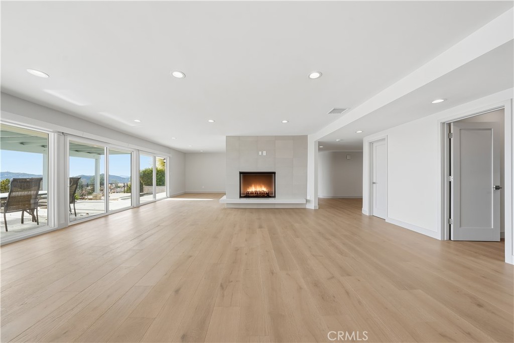 5527 Burning Tree Drive