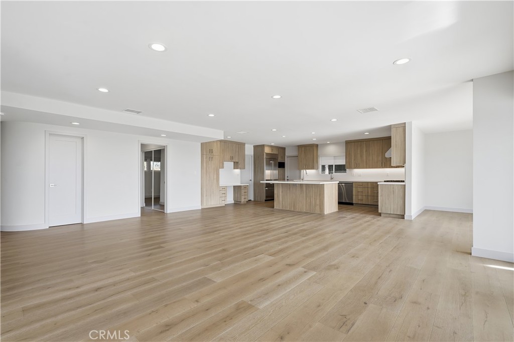 5527 Burning Tree Drive