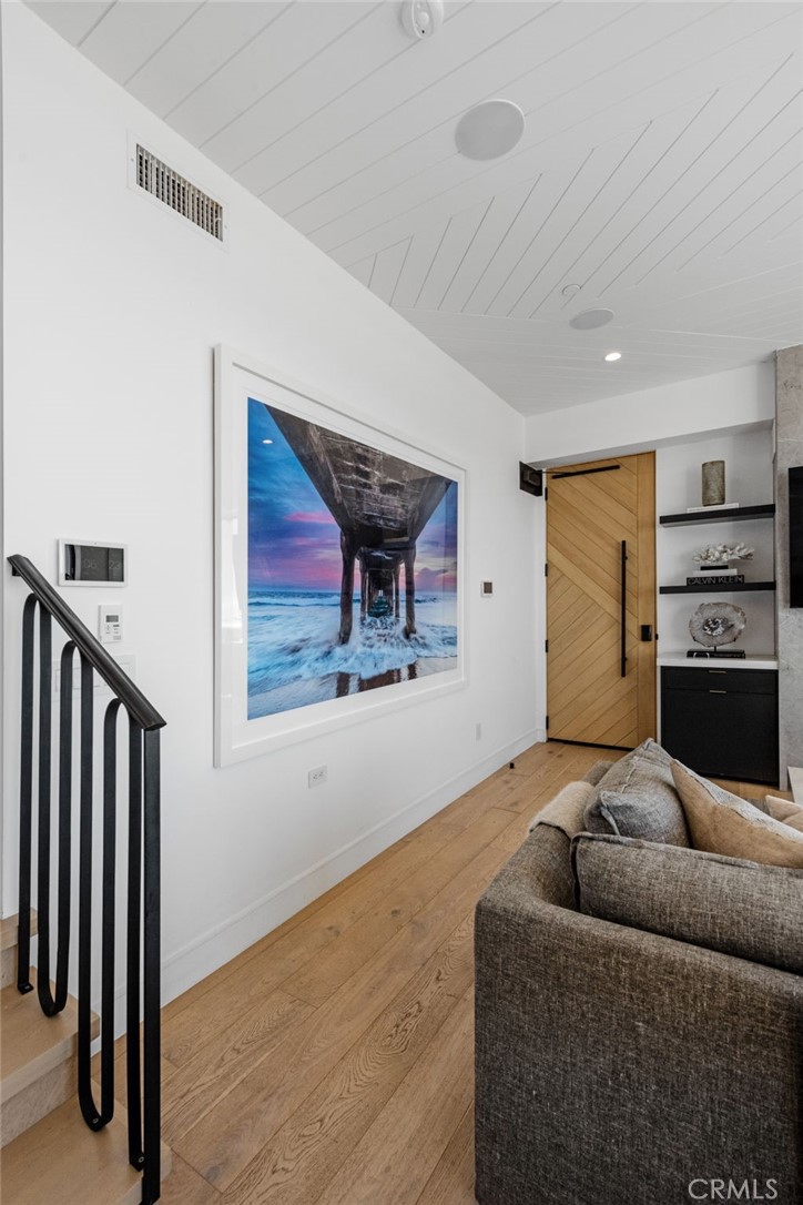 2200 The Strand A