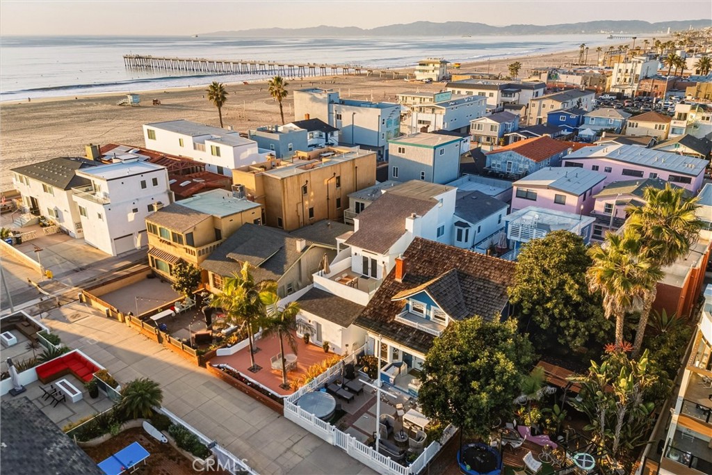 28 10th (9th St walkstreet)