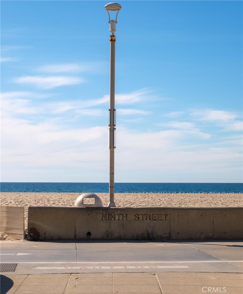 28 10th (9th St walkstreet)