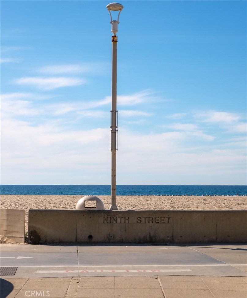 28 10th (9th St walkstreet)