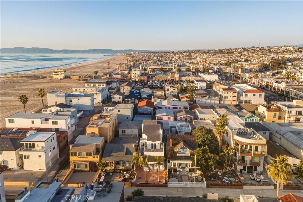 28 10th (9th St walkstreet)