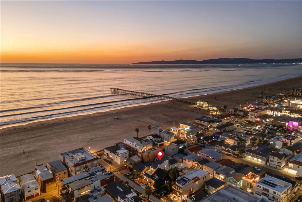 28 10th (9th St walkstreet)