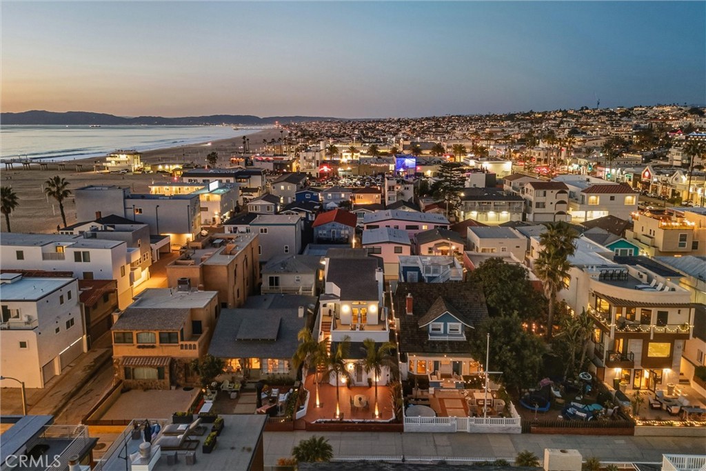 28 10th (9th St walkstreet)