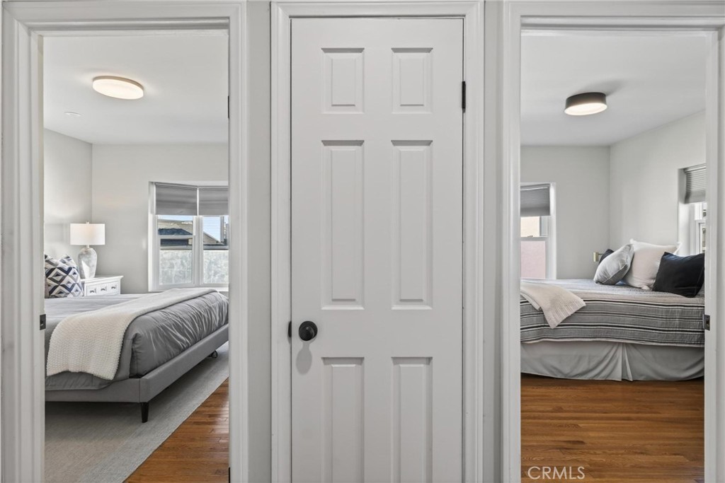 28 10th (9th St walkstreet)