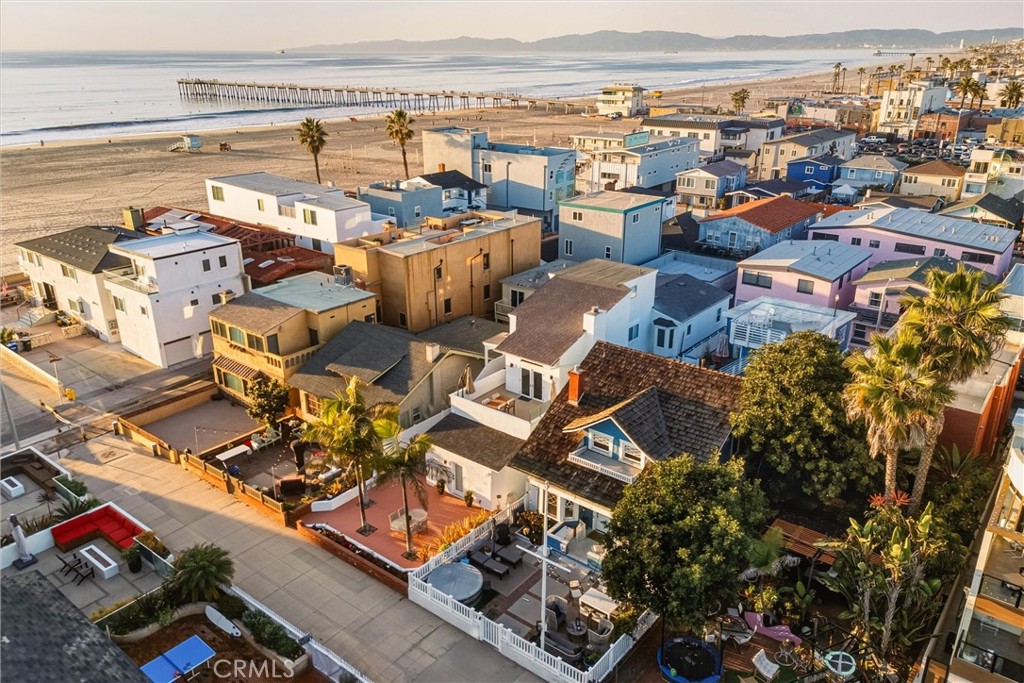 28 10th (9th St walkstreet)