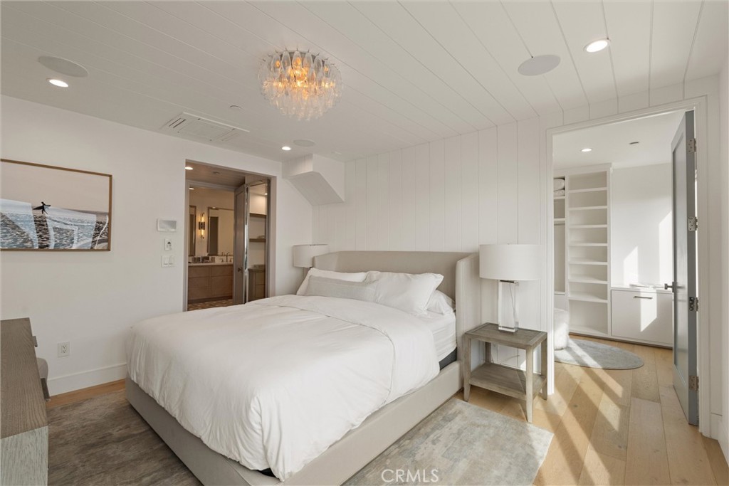 2200 The Strand B