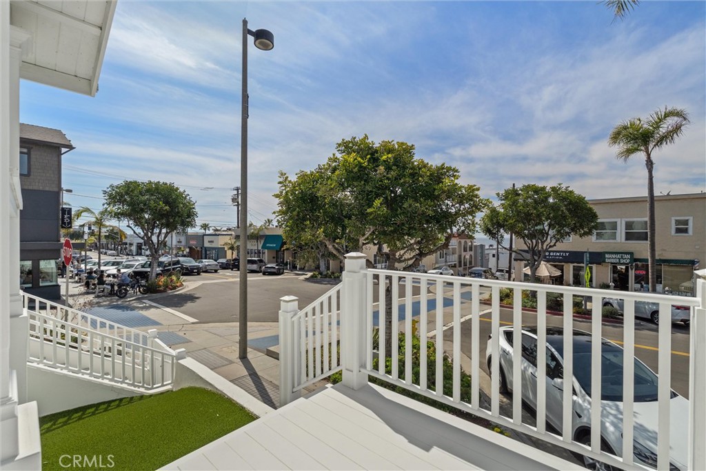 1200 Manhattan Avenue