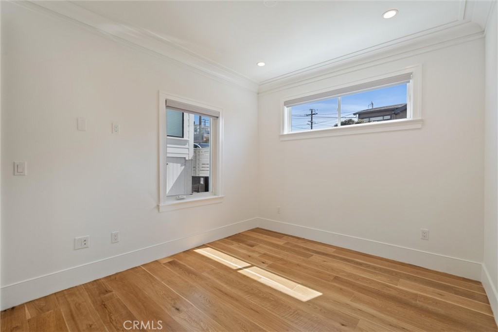 1200 Manhattan Avenue