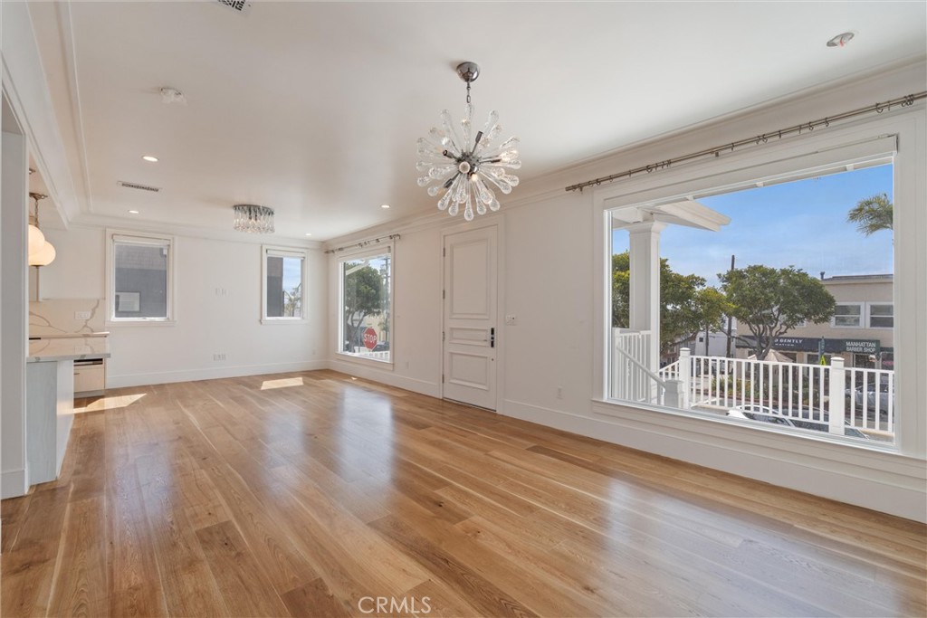 1200 Manhattan Avenue