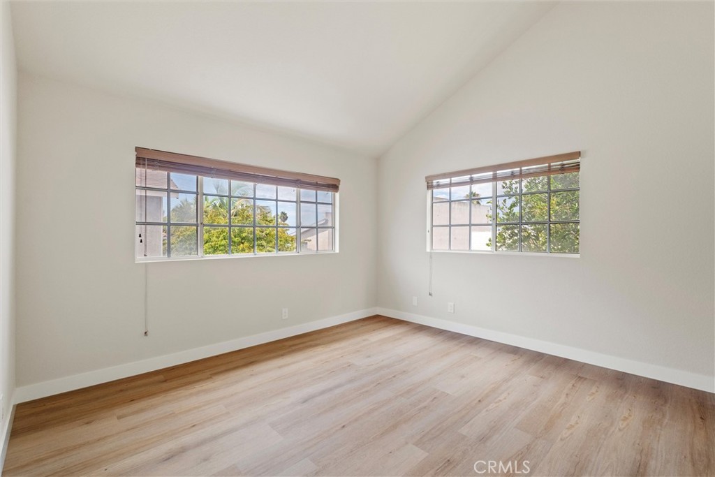 2609 Vanderbilt Lane 4