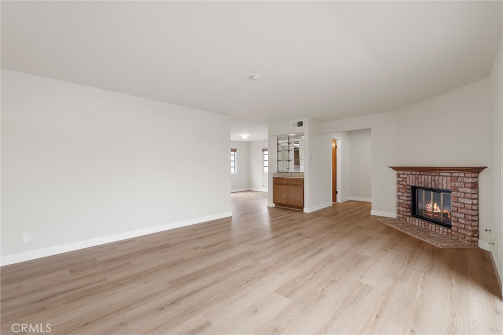 2609 Vanderbilt Lane 4