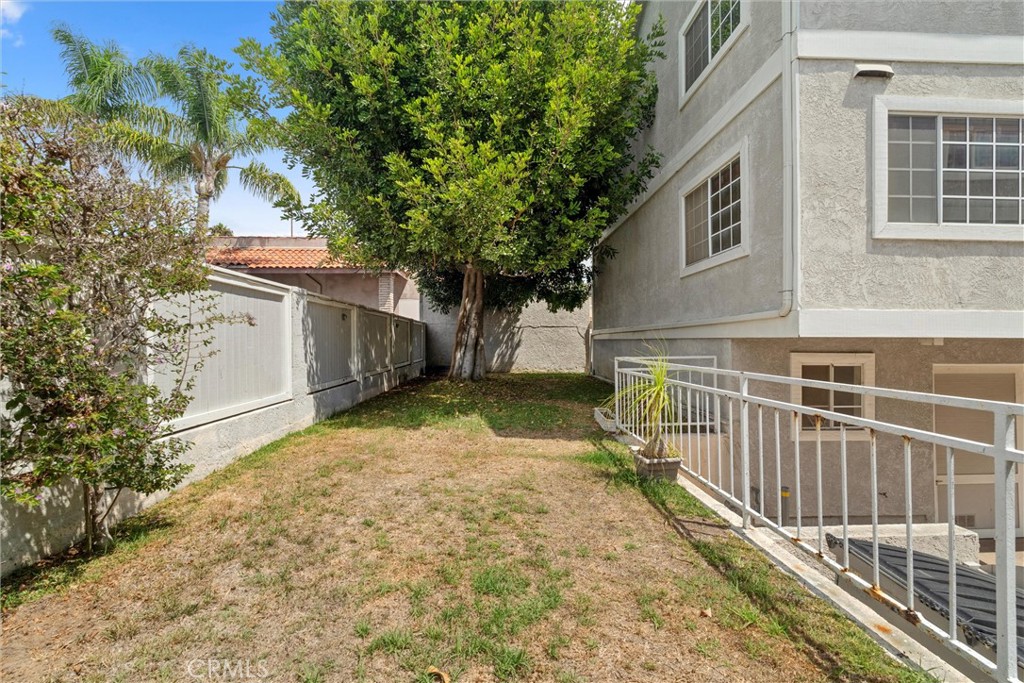 2609 Vanderbilt Lane 4