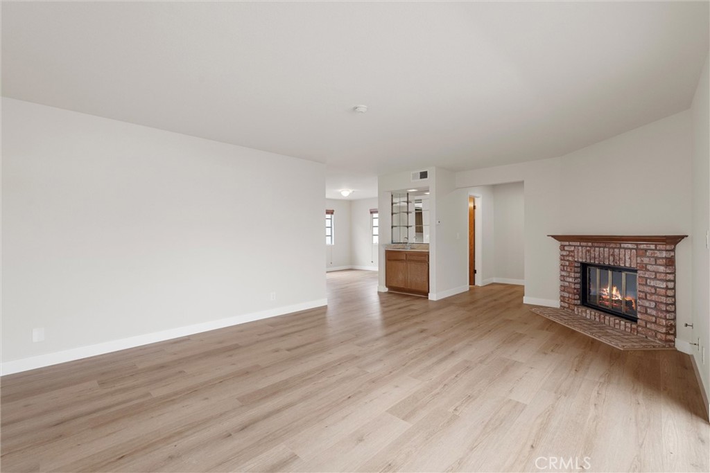 2609 Vanderbilt Lane 4