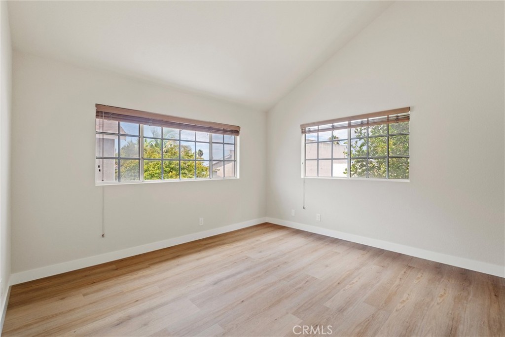 2609 Vanderbilt Lane 4