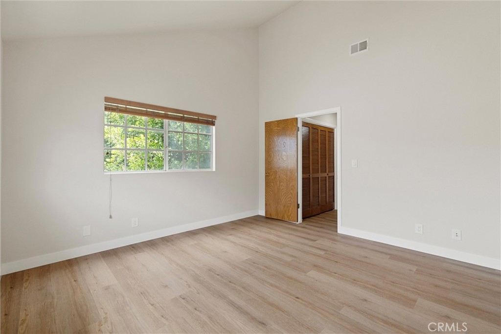 2609 Vanderbilt Lane 4