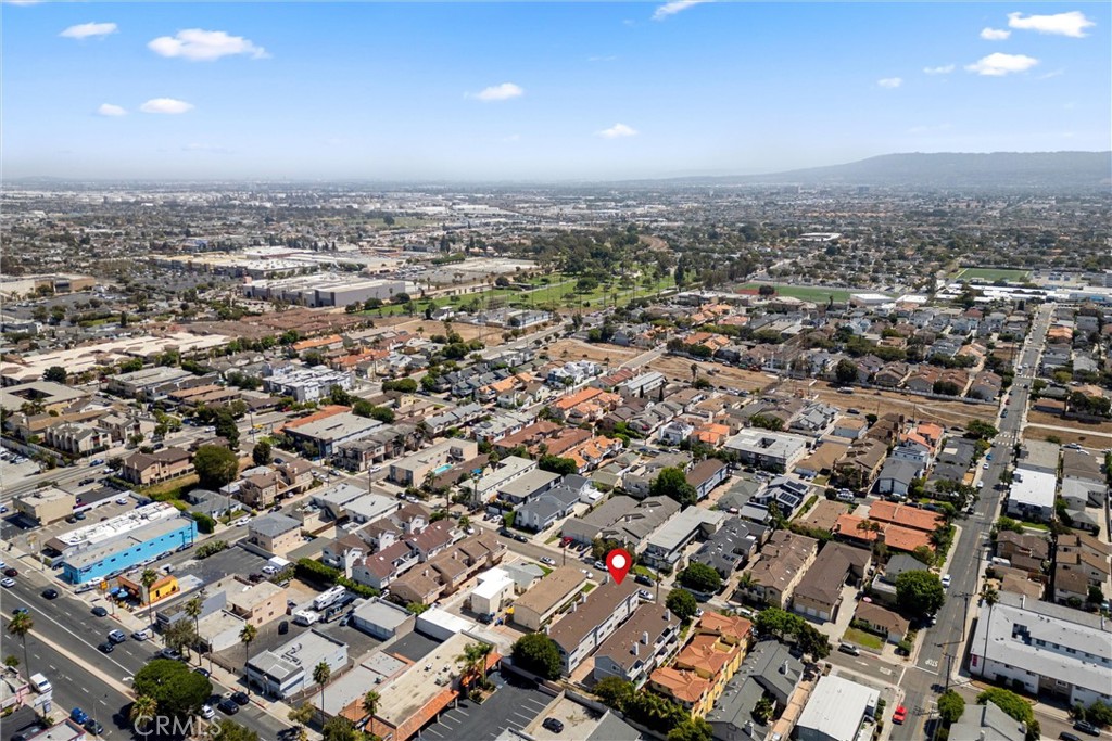 2609 Vanderbilt Lane 4