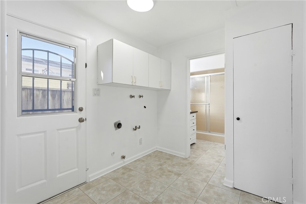 249 Waterview Street