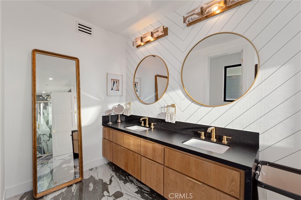 1504 Prospect Avenue