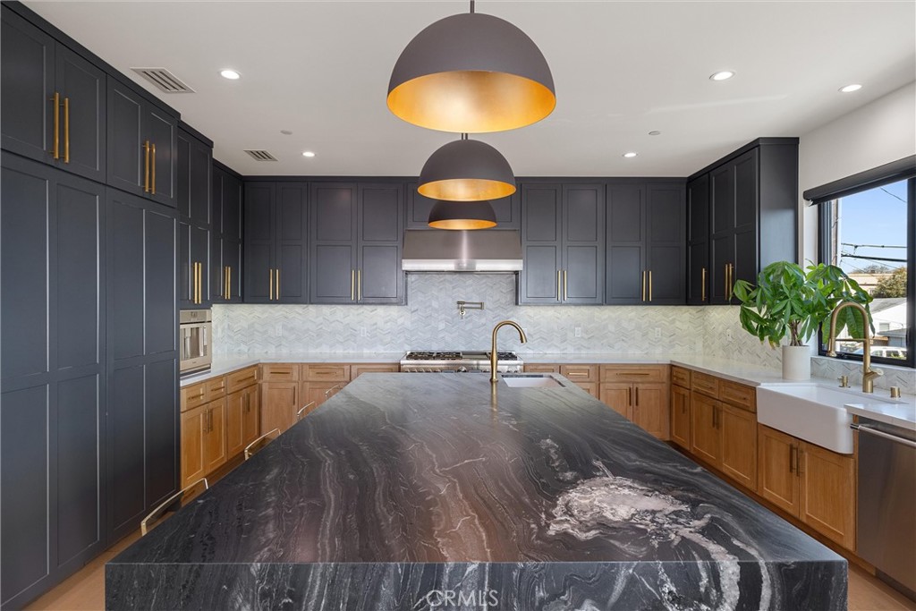 1504 Prospect Avenue