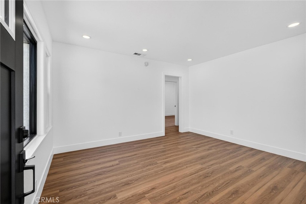 5320 Dulin Ave. Avenue