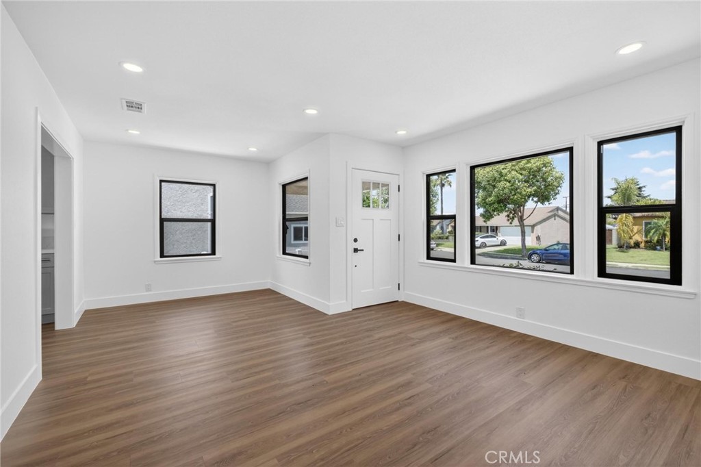 5320 Dulin Ave. Avenue