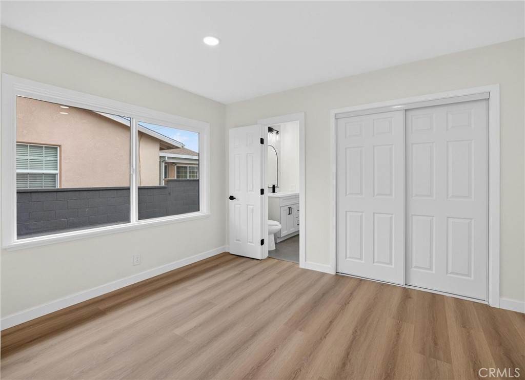 13737 Casimir Ave