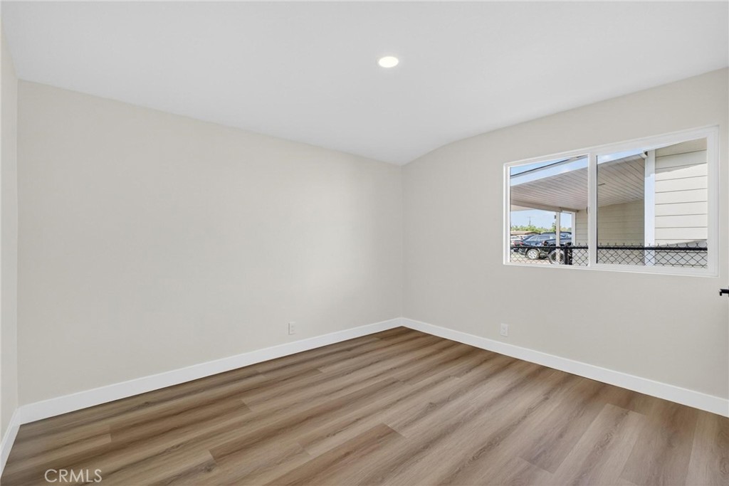 173 W 232nd Pl