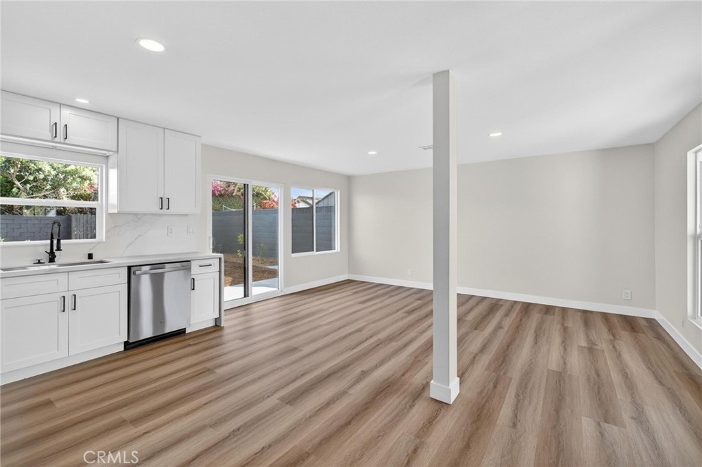 173 W 232nd Pl