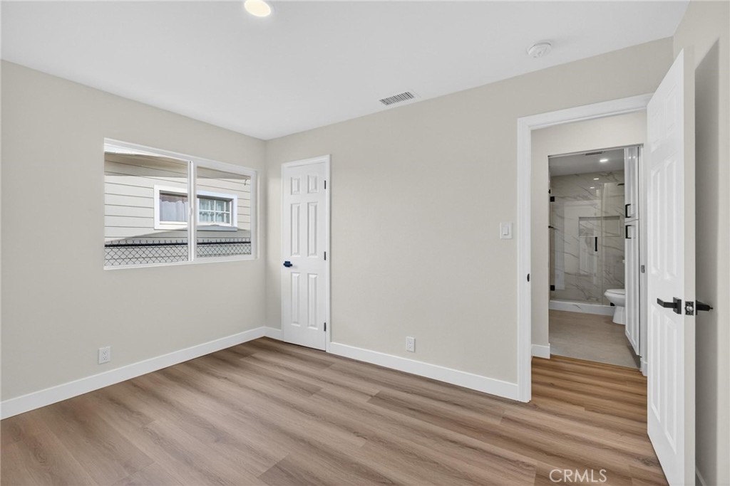 173 W 232nd Pl