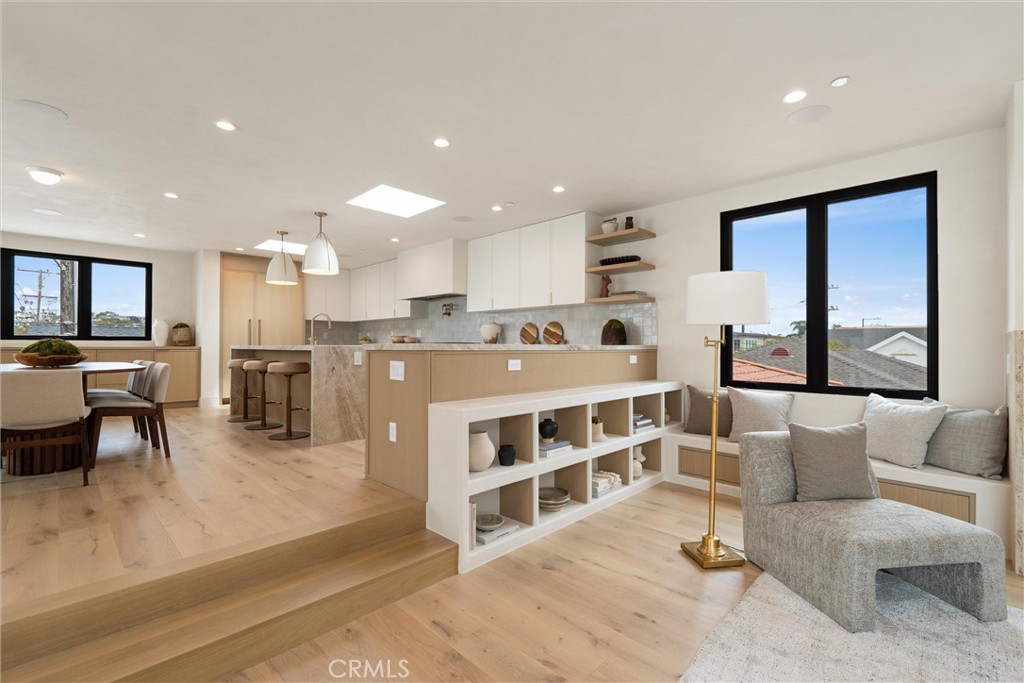 409 Crest Drive