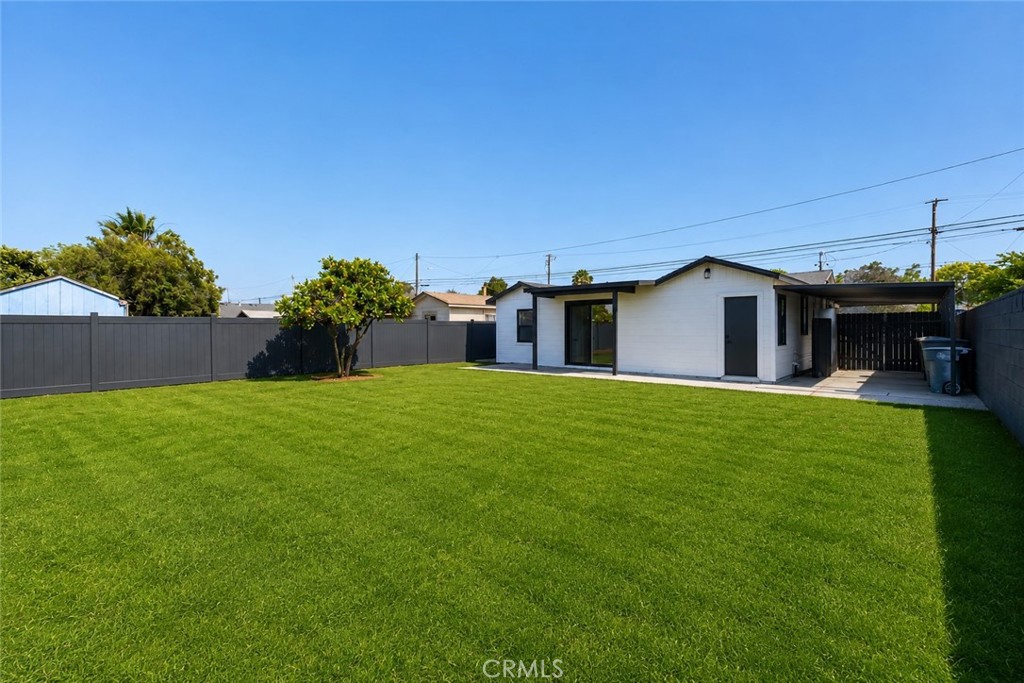 2265 Del Amo