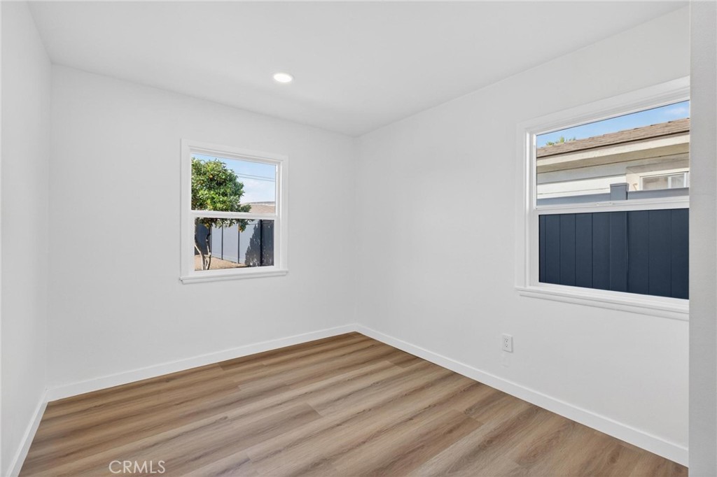 2265 Del Amo