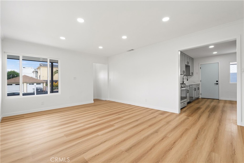 1347 255th Street