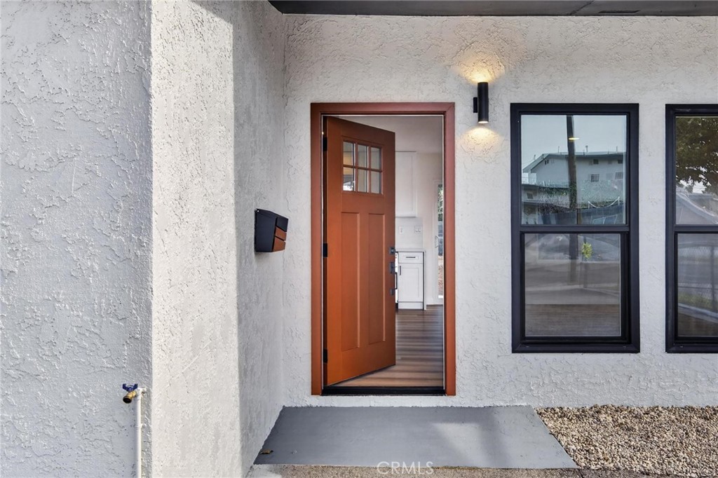 173 W 232nd Pl