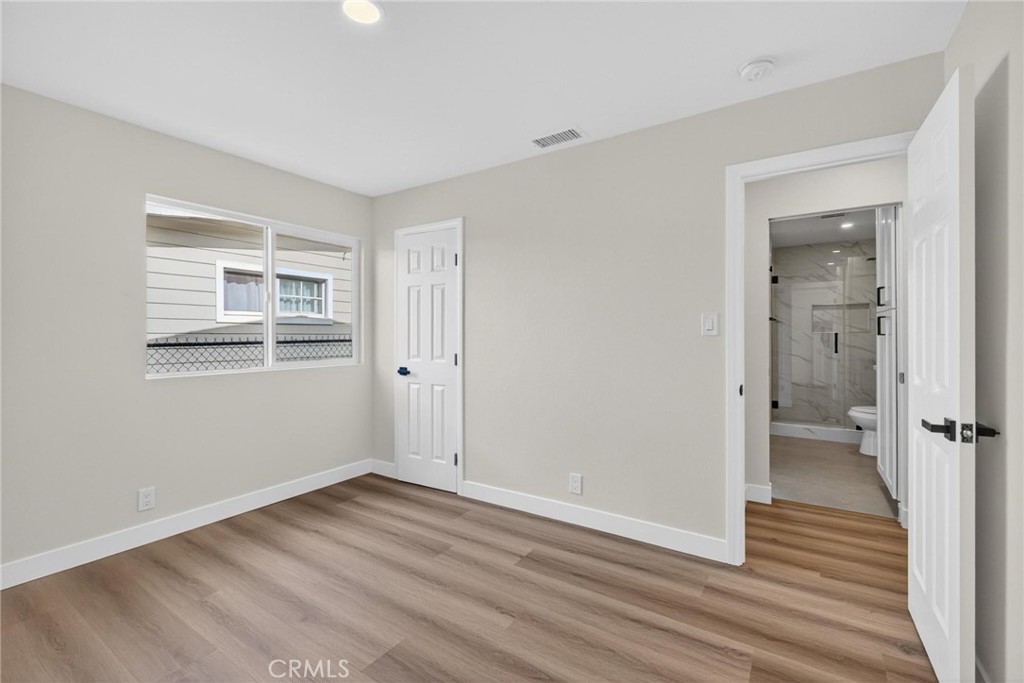 173 W 232nd Pl