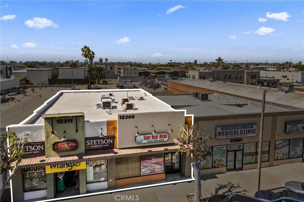 12311 Hawthorne