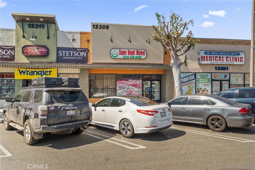12311 Hawthorne
