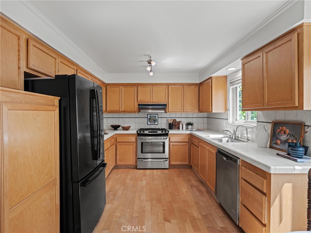 11260 Overland Avenue 19A