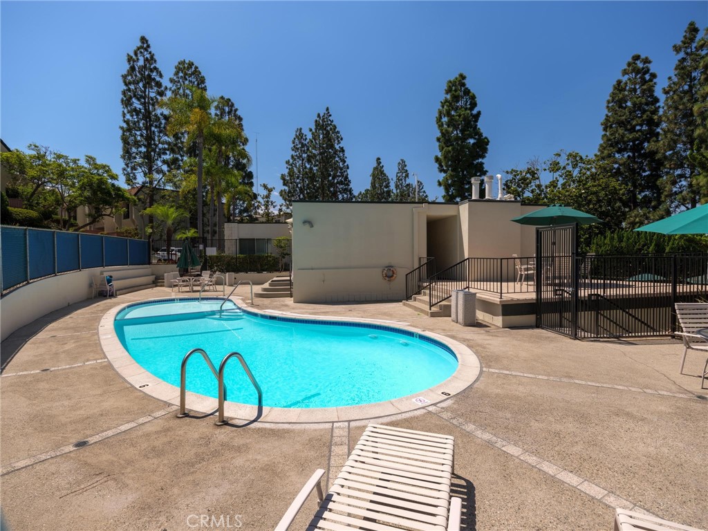 11260 Overland Avenue 19A