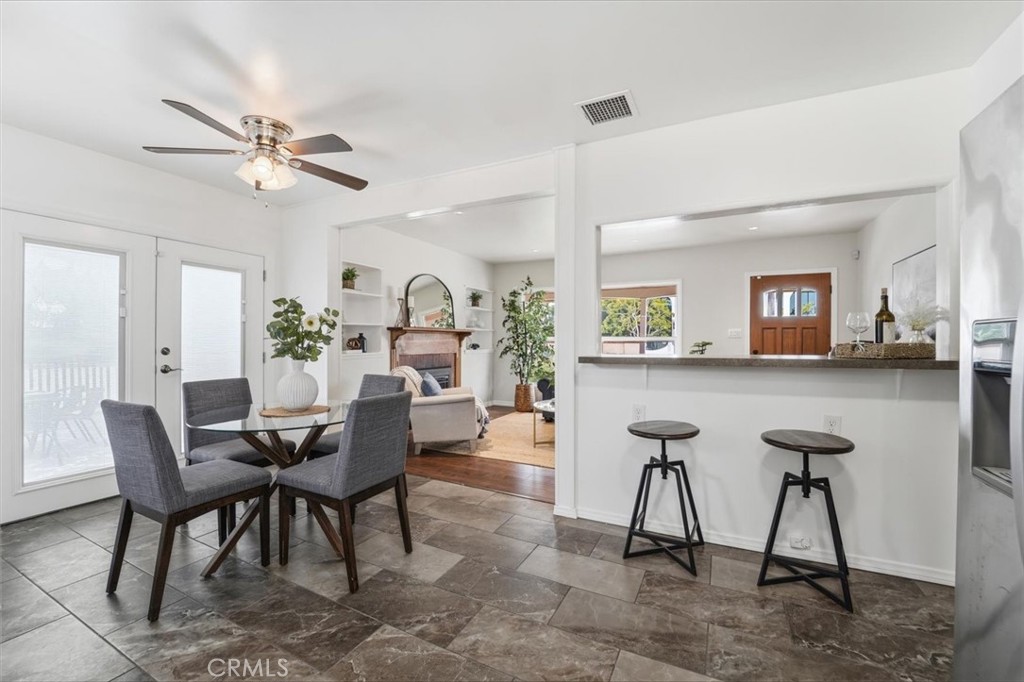 11937 S La Cienega