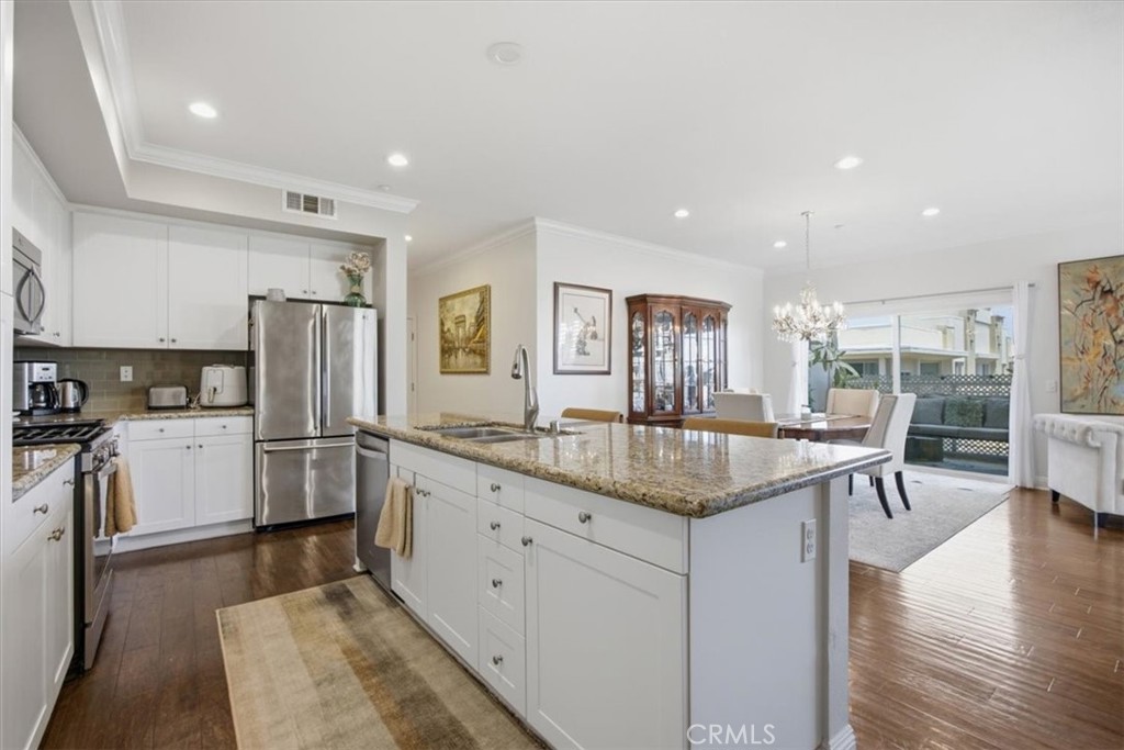 13028 Central Ave 402