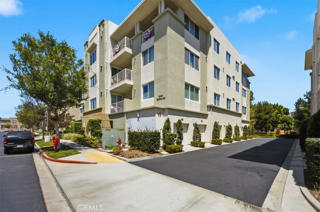 13028 Central Ave 402