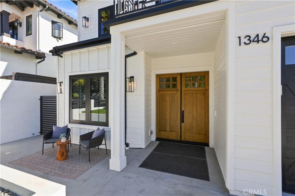 1346 Gates Ave.