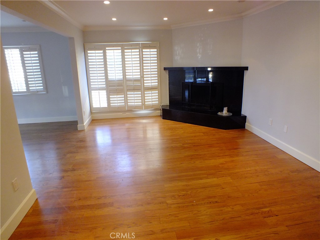 2308 Harriman Lane A