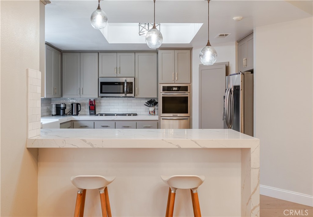 210 S Prospect
