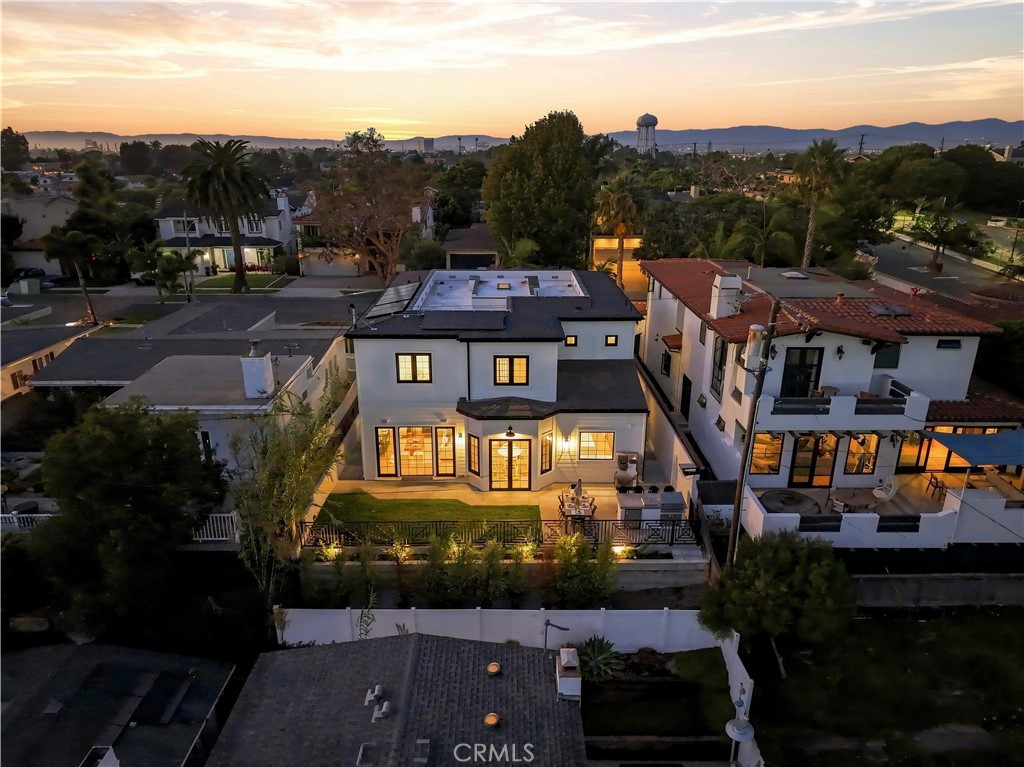 1346 Gates Ave.