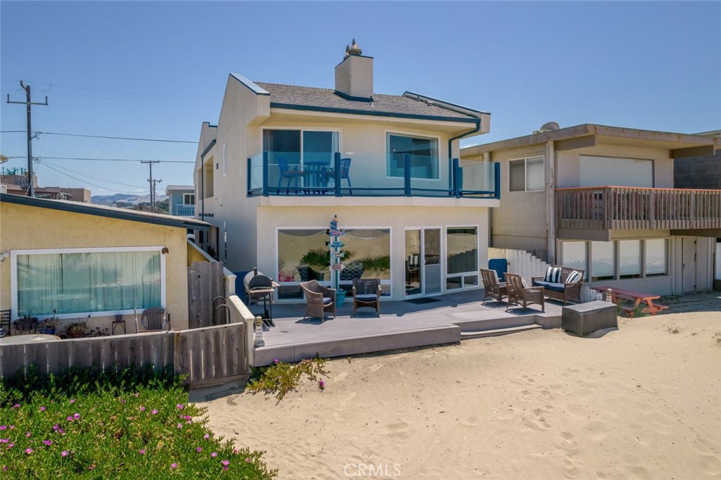 1652 Strand Way